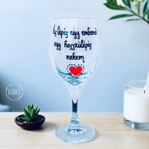 Egy hosszúlépés nekem (boros)