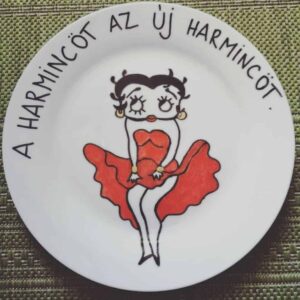 Betty Boop szülinapi tányér (a felirat szabadon választható)