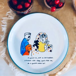 Frakk tányér (A család az, ahol az élet kezdődik. A türelem néha elfogy, csend ritkán van, de a szeretet örökké tart.)(SZÍN A TÁNYÉR PEREMÉRE VONATKOZIK)
