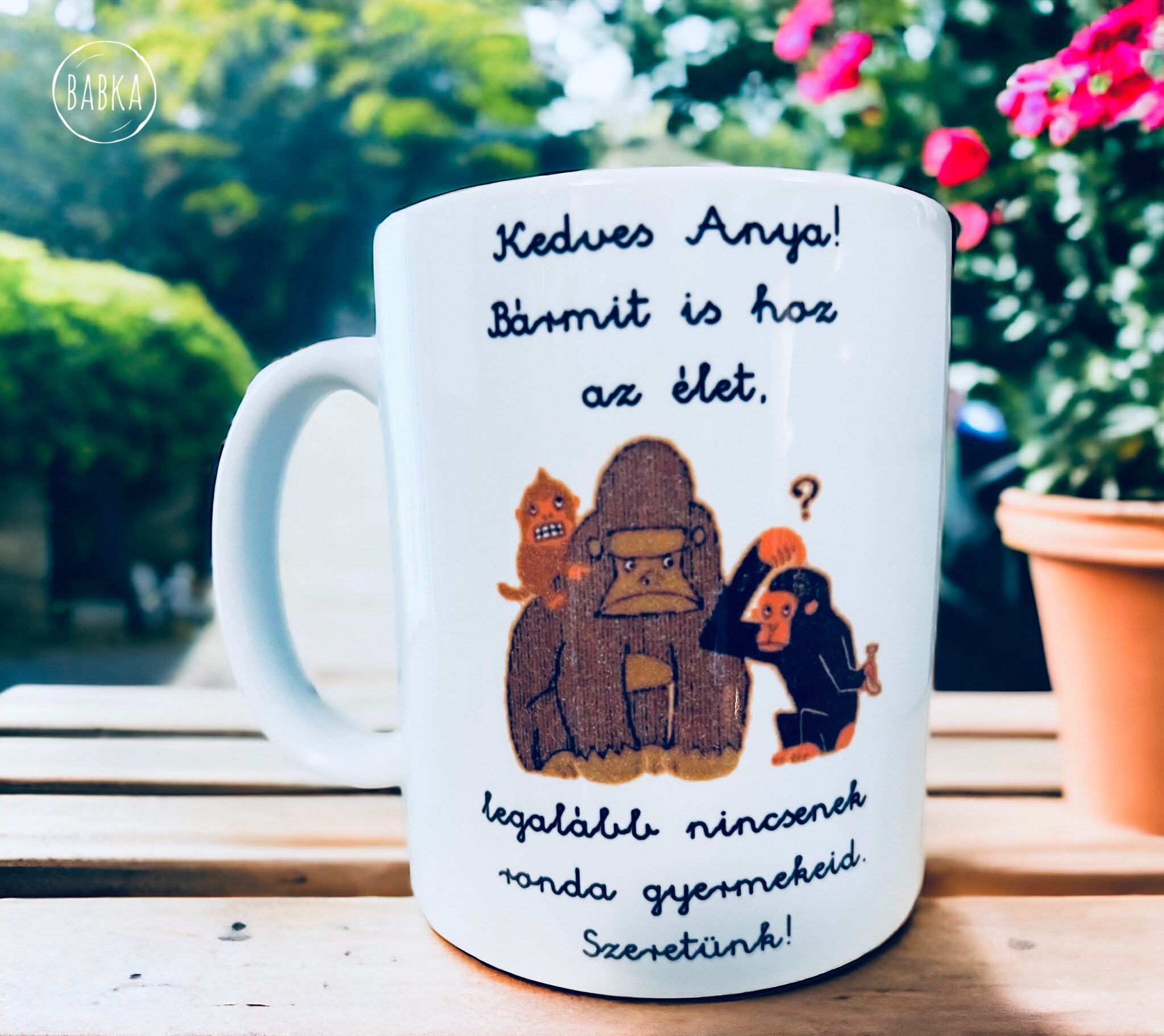 Maki tesók (hármas) (Anya) (Legalább nincsenek ronda gyermekeid)
