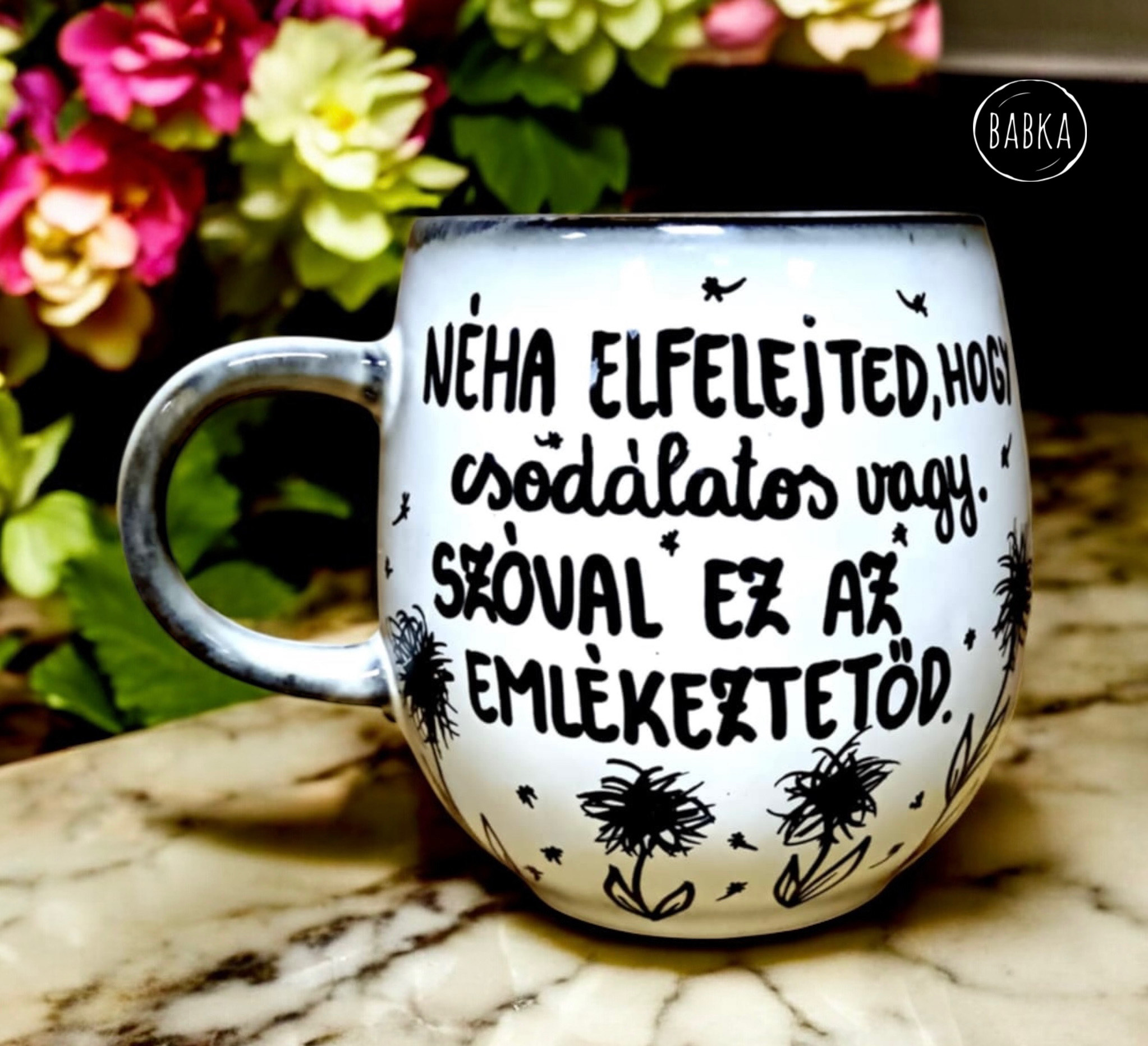 "Csodálatos vagy" bögre
