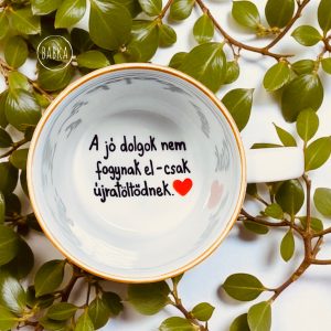 "Csak újratöltődnek." (csésze) (tejeskávés)